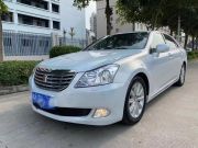 丰田 皇冠 2010 款 V6 2.5L Royal 真皮天窗版